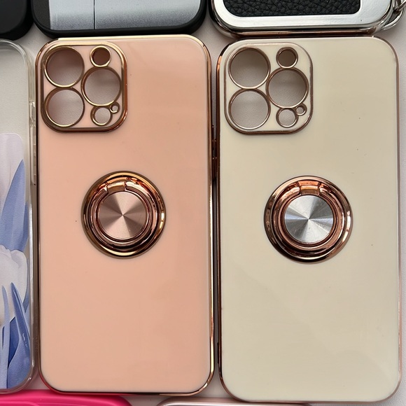 IPhone 13 Pro Max Case Bundle - Picture 6 of 7